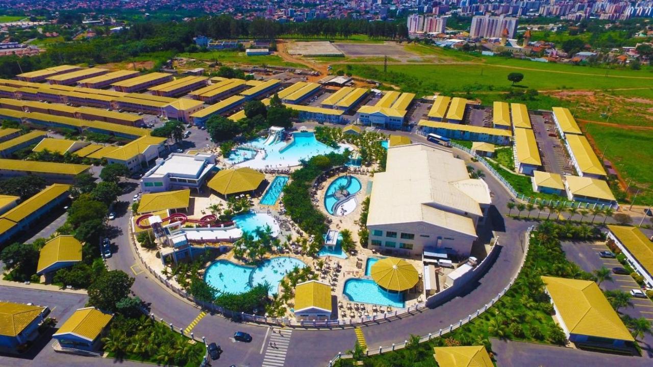Holiday home Lacqua Diroma Jardins